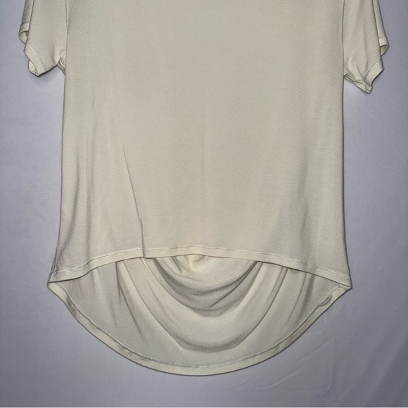 Lululemon Cream Short Sleeve High Low Women's Flowy Top - Picture 4 of 7